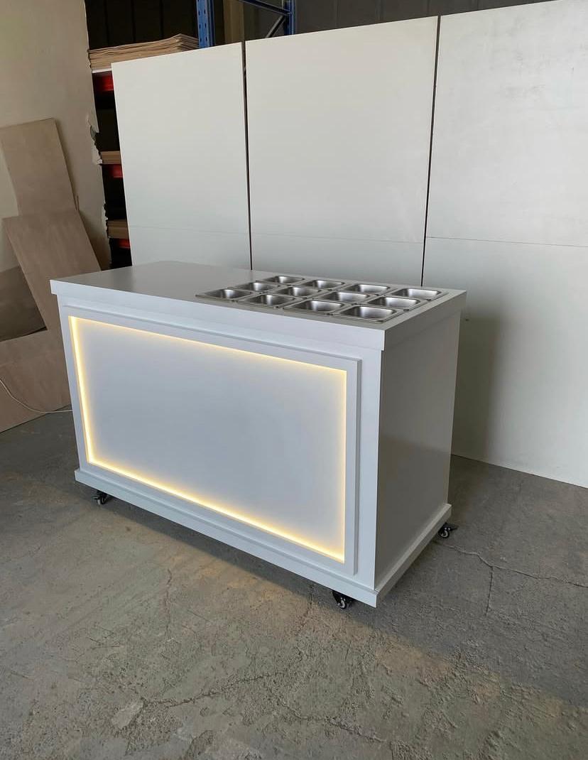 Small Food Cart Image 1